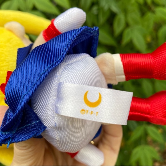 Sailor Moon Plush Doll - Picture 3 of 6
